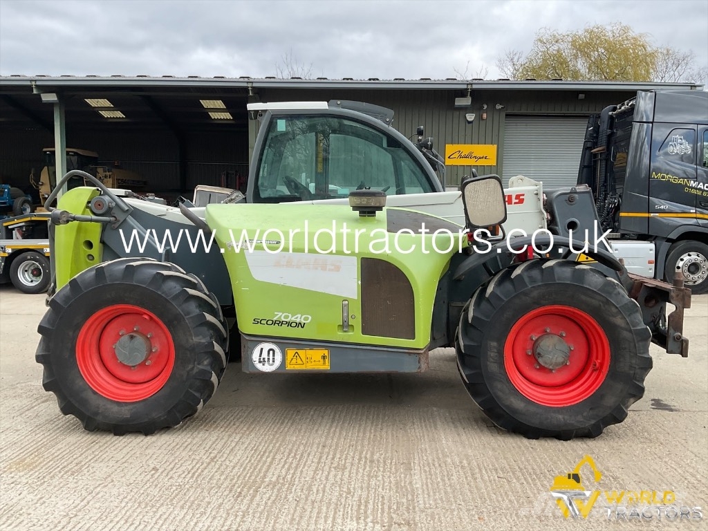 CLAAS Scorpion 7040 Telehandlers for agriculture