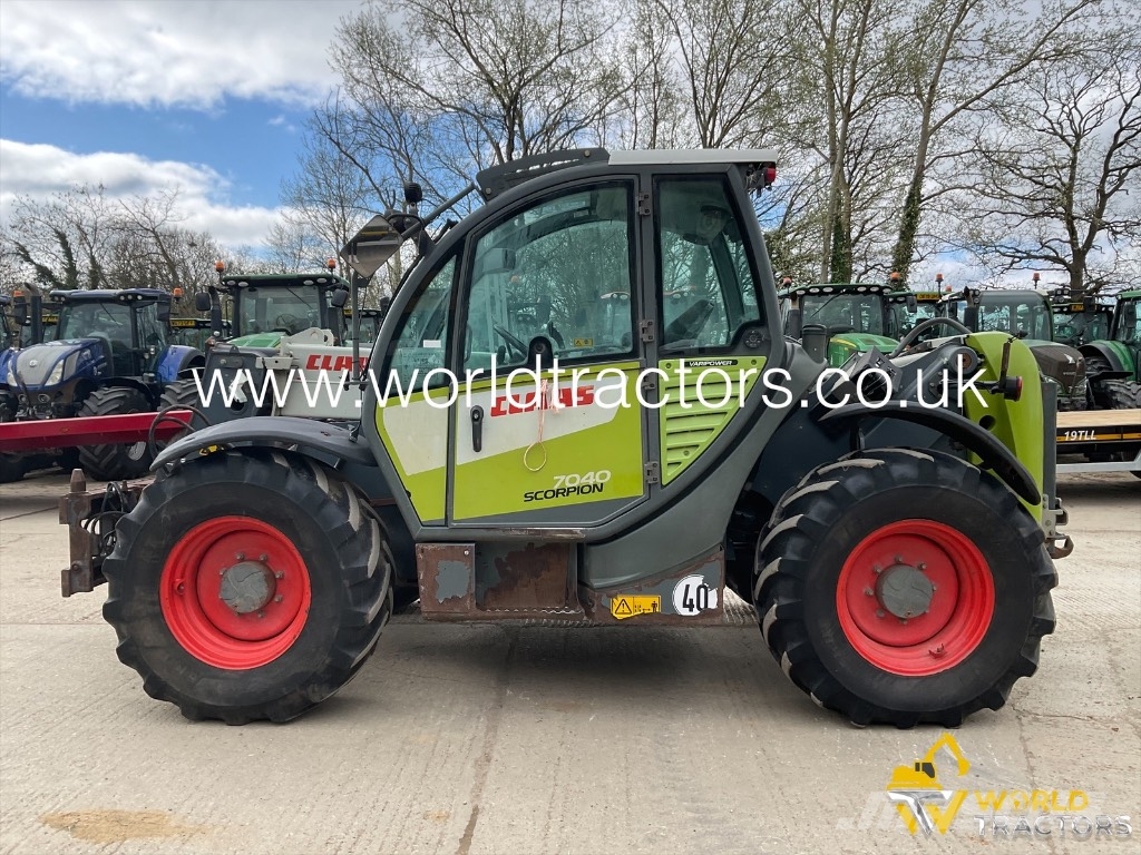 CLAAS Scorpion 7040 Telehandlers for agriculture