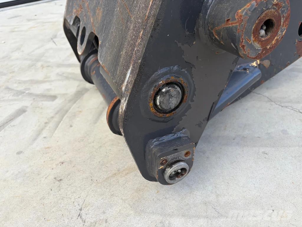 Ahlmann AZ95 Chassis en ophanging