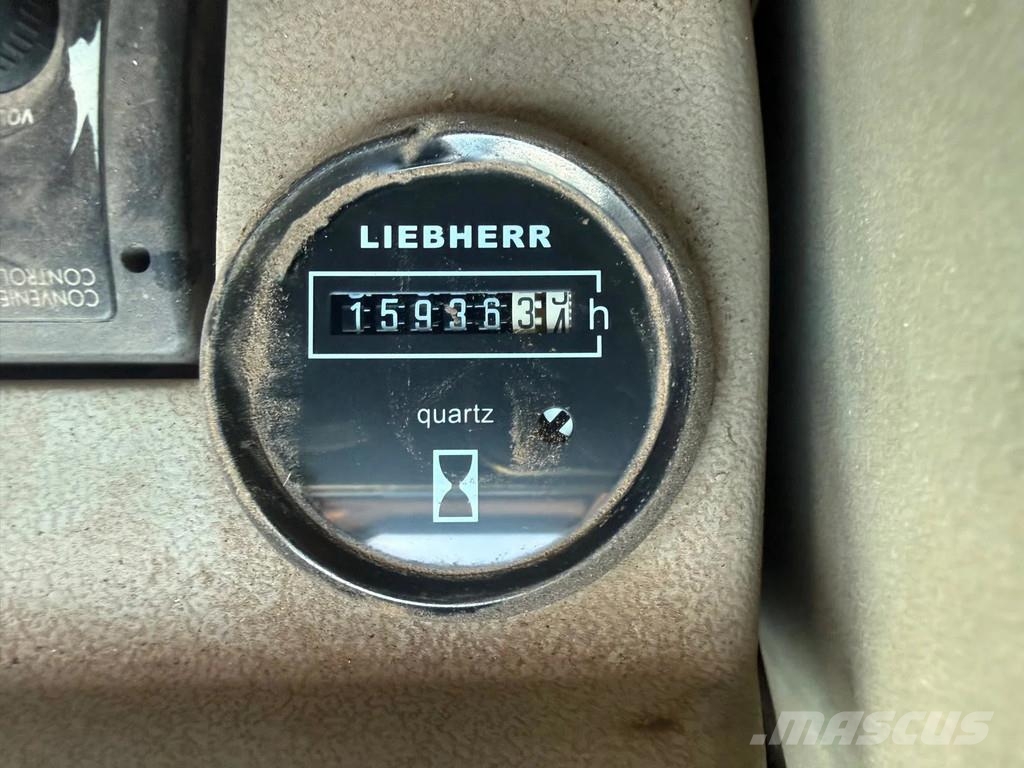 Liebherr A924 Перевантажувачі металобрухту/промислові навантажувачі