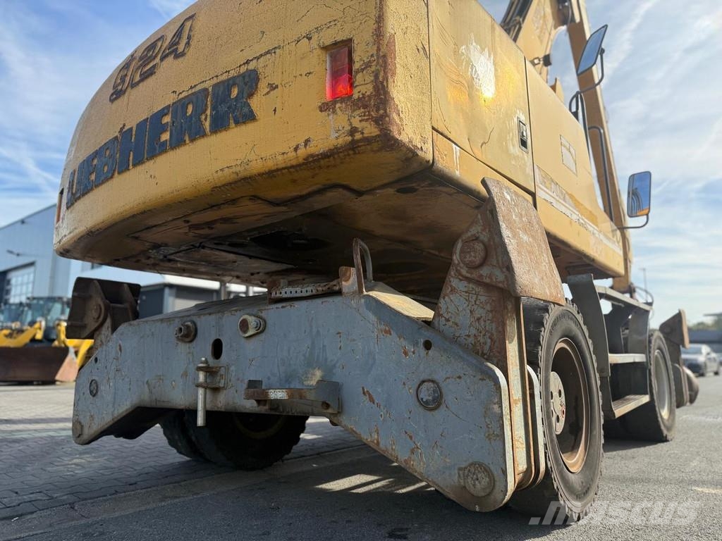 Liebherr A924 Перевантажувачі металобрухту/промислові навантажувачі