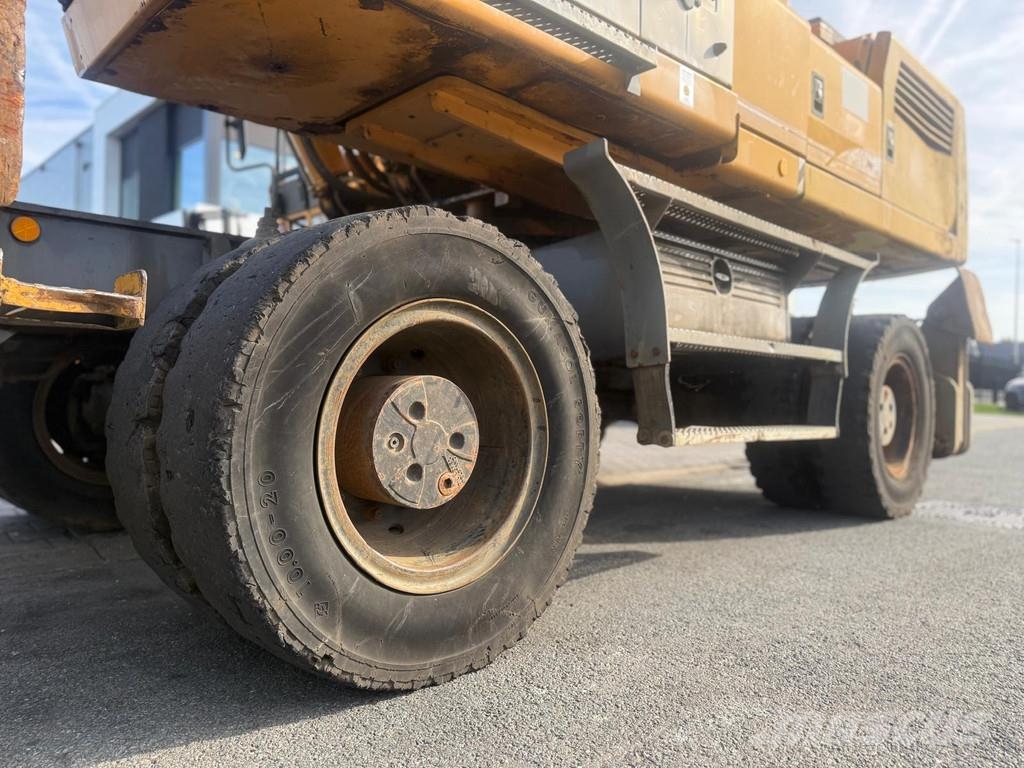 Liebherr A924 Перевантажувачі металобрухту/промислові навантажувачі