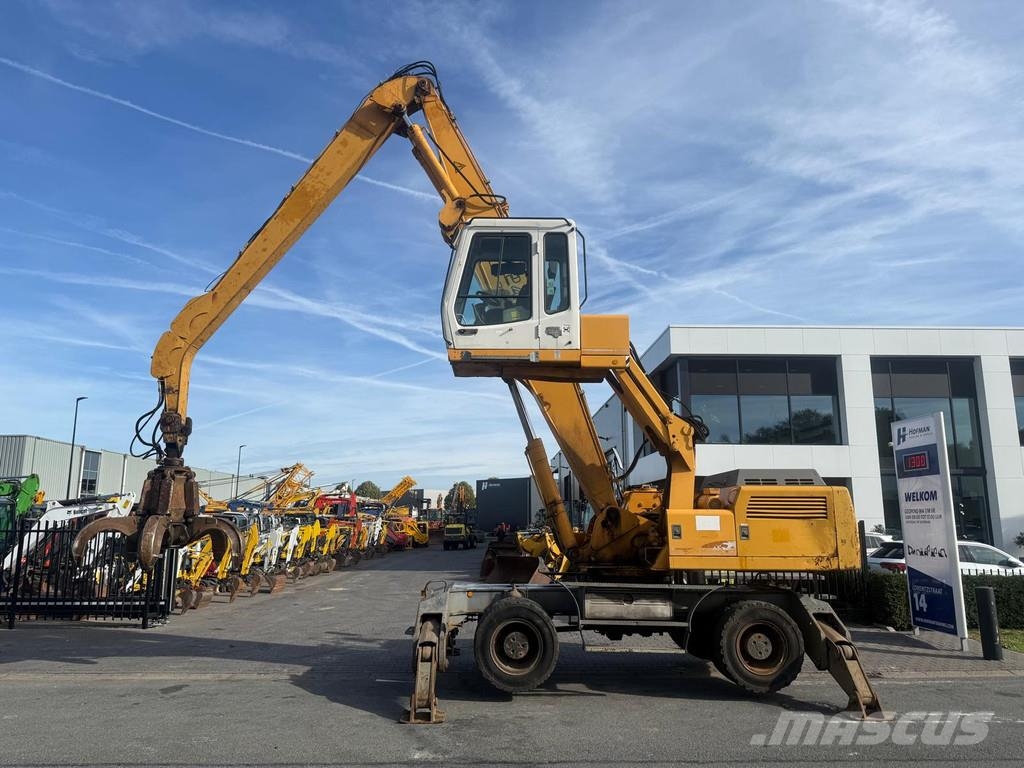 Liebherr A924 Перевантажувачі металобрухту/промислові навантажувачі
