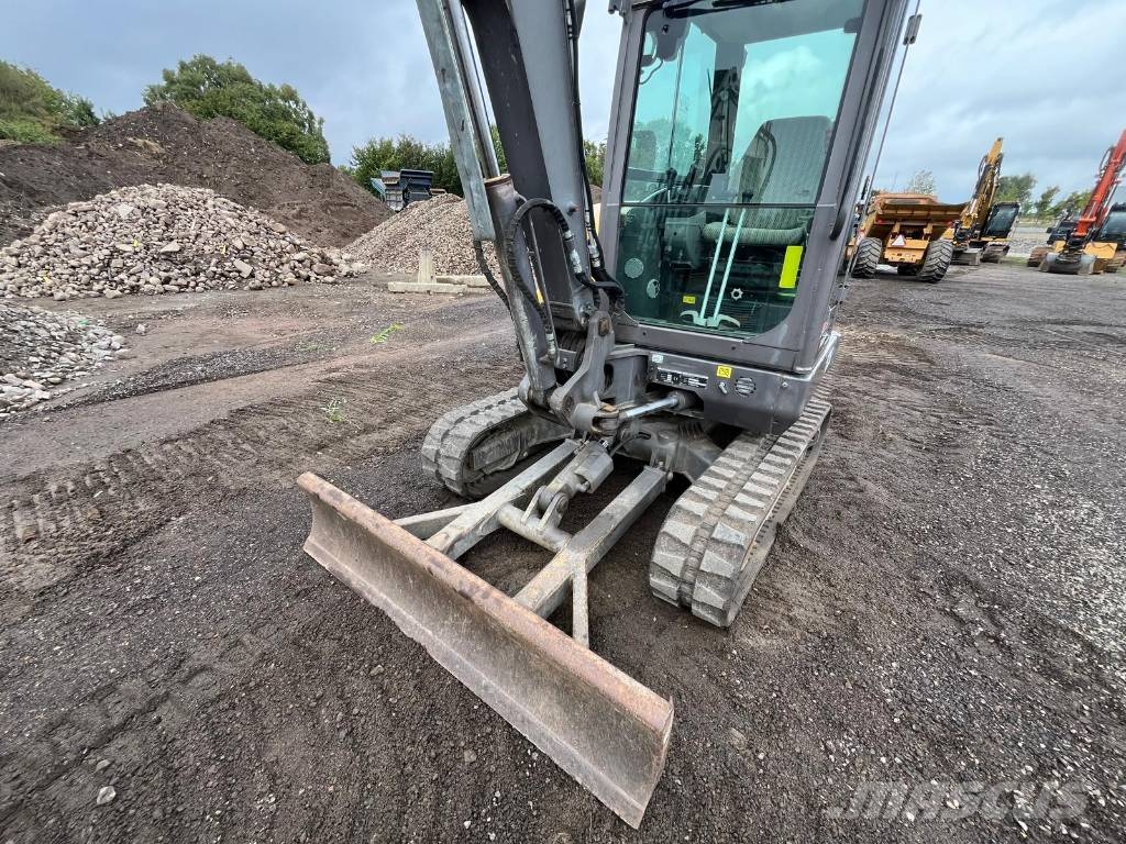 Volvo EC 35 C Minigravemaskiner
