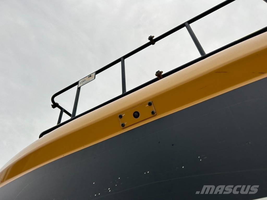 CAT 336 - 07 - 2D HSR Roomikekskavaatorid