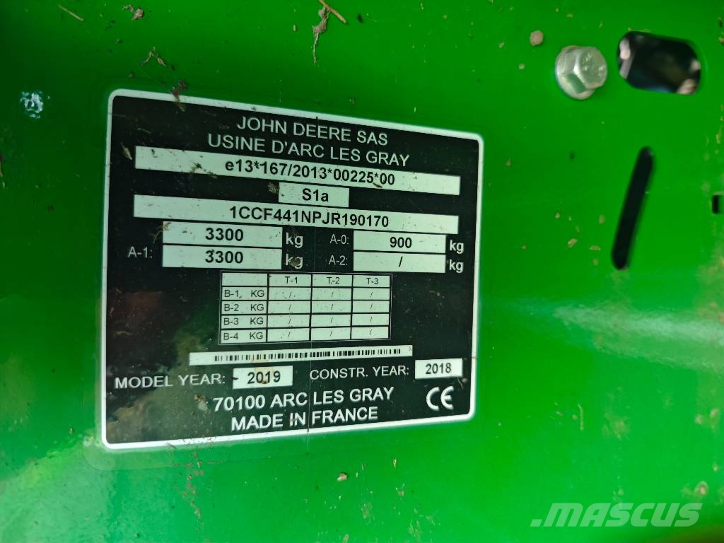 John Deere F 441 R 원형 곤포기