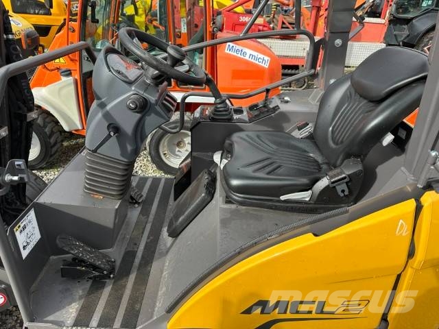 Mecalac MCL 2 Radlader 24.000 EUR Kubota RT 160 JVB 403 Pale gommate