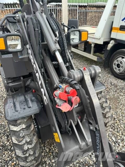 Mecalac MCL 2 Radlader 24.000 EUR Kubota RT 160 JVB 403 Pale gommate