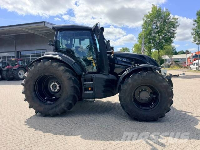 Valtra T235 direct Smart Touch Traktory