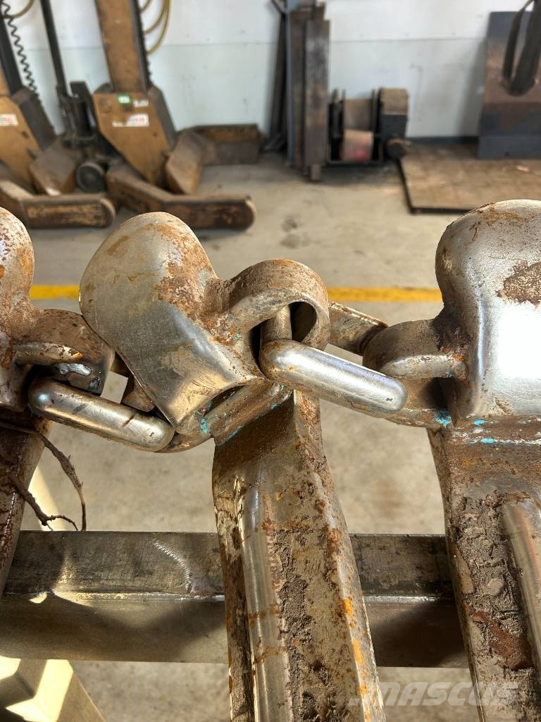 Track Parts Cadenas, orugas y chasis