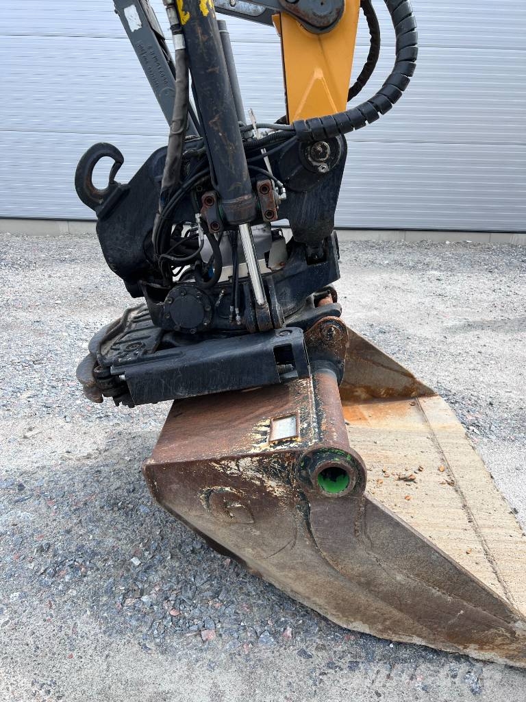 Liebherr A 914 Compact med boggie vagn Ratiniai ekskavatoriai