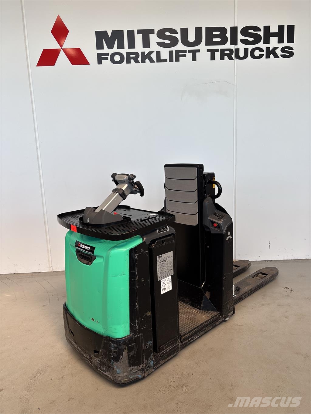 Mitsubishi OPB12N2FP Low lift order picker