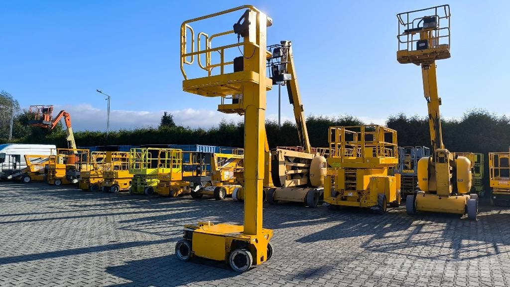 JLG 1230 ES Вертикальні щоглові підйомники