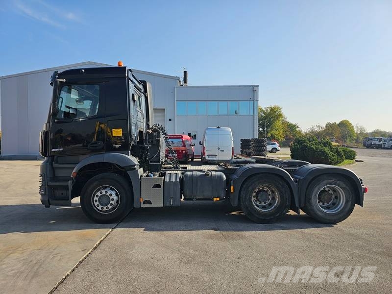 Mercedes-Benz Arocs 2658 自卸式货车