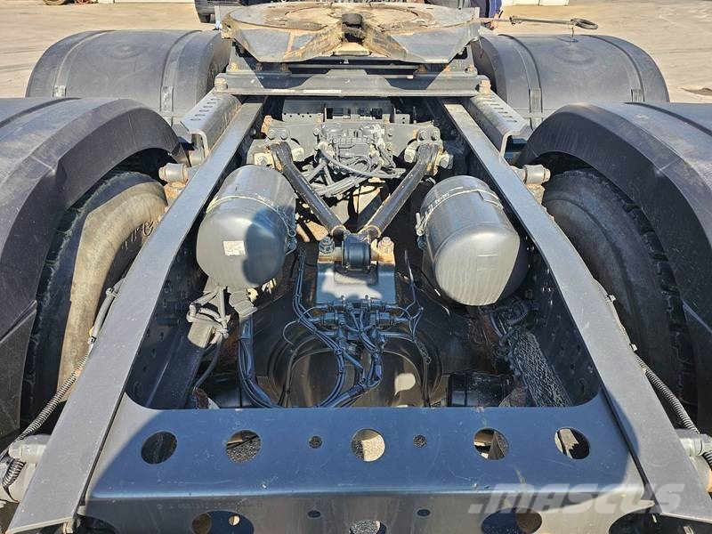 Mercedes-Benz Arocs 2658 自卸式货车