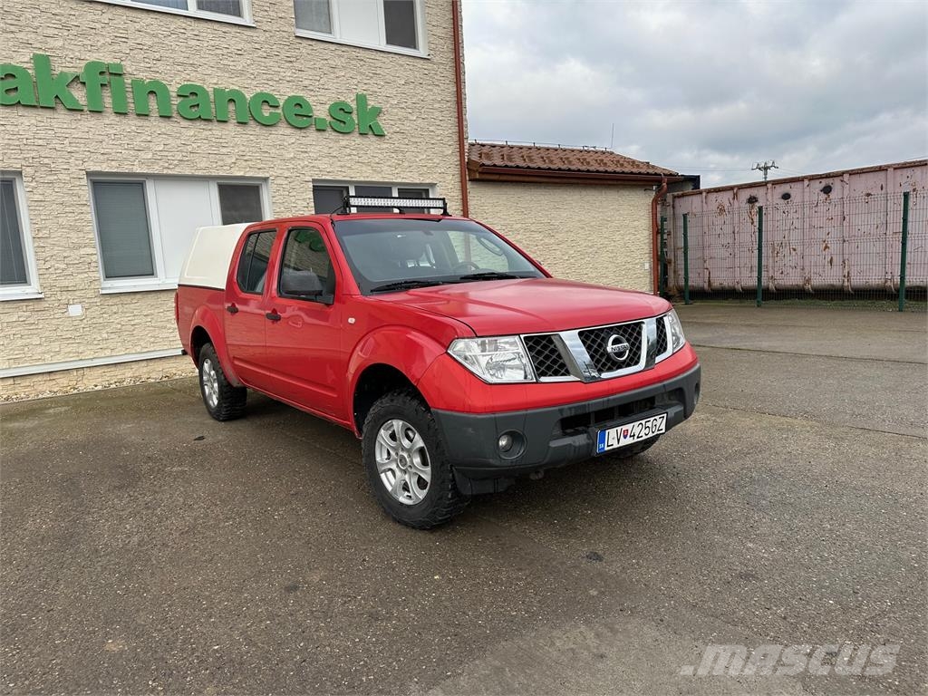 Nissan Navara VIN 960 Carros