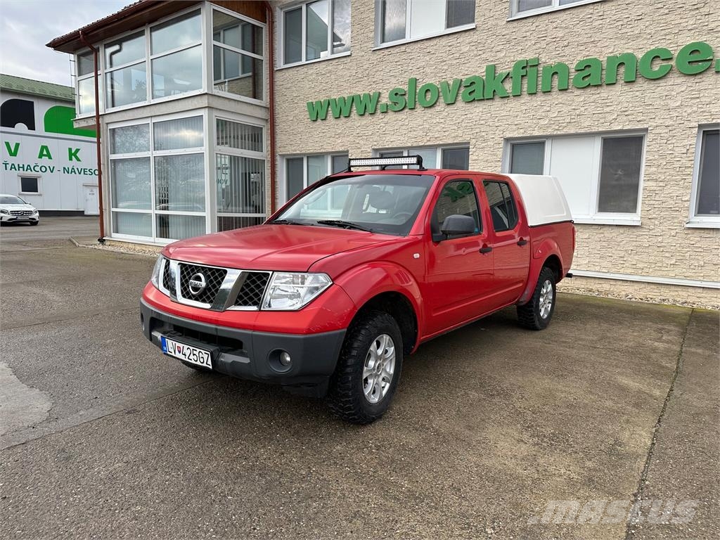 Nissan Navara VIN 960 Carros