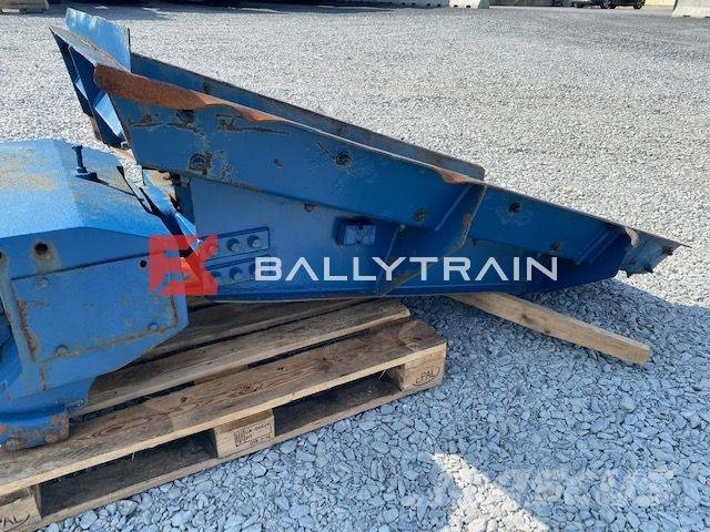 Locker SF42 Vibrating Feeder Trilmachines