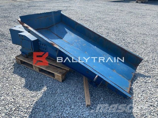 Locker SF42 Vibrating Feeder Trilmachines