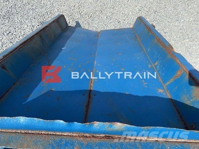 Locker SF42 Vibrating Feeder Trilmachines