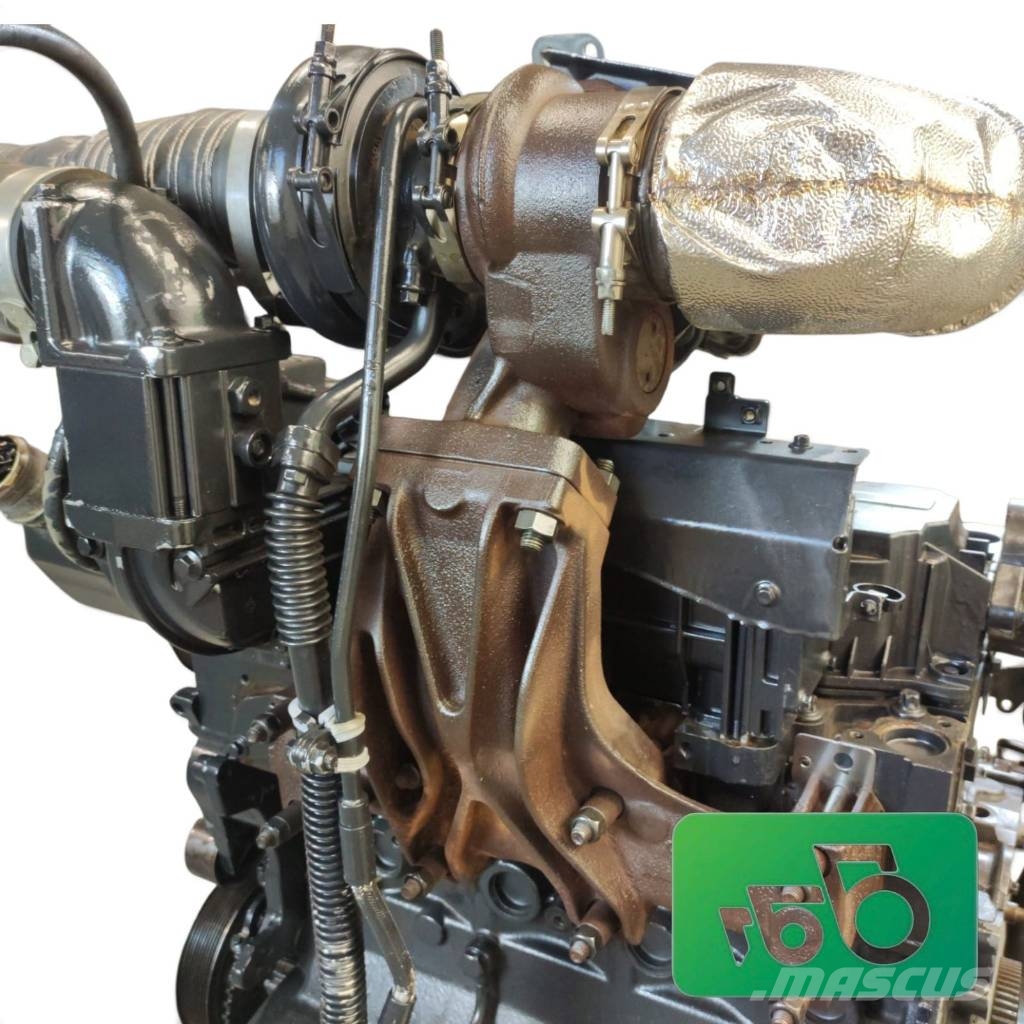 Claas Scorpion 9055 TCD 4.1 Deutz Engine エンジン