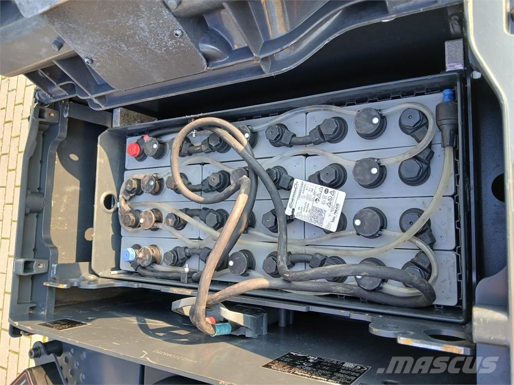Linde T20SP معدات الرفع منخفض المستوى