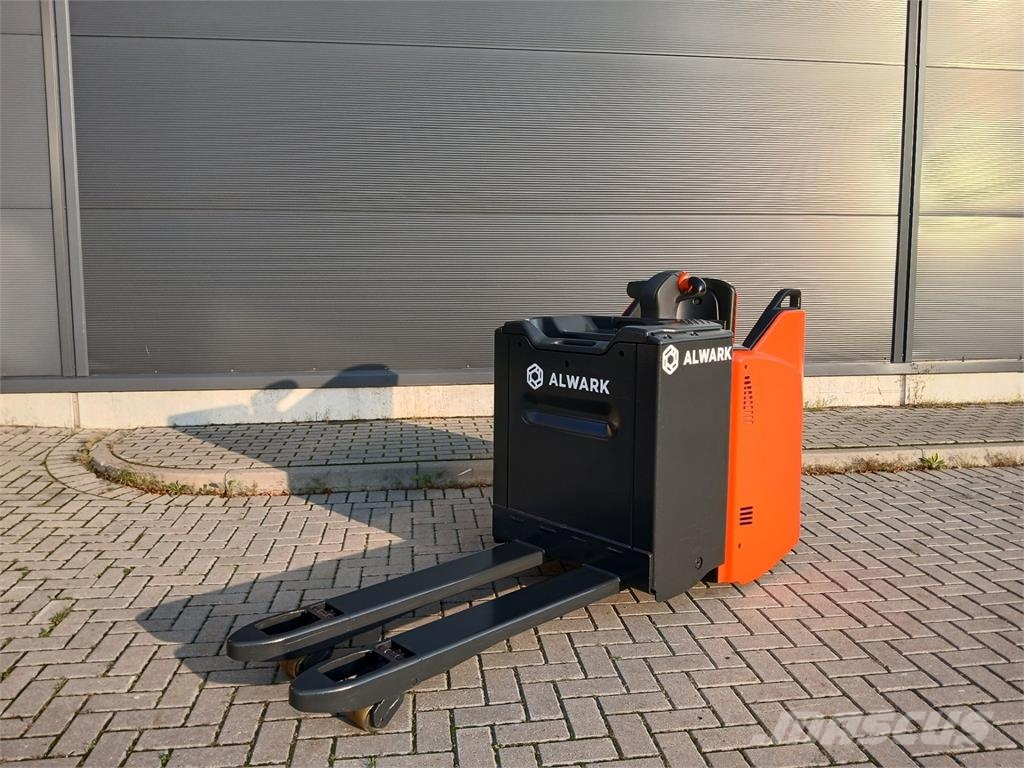 Linde T20SP معدات الرفع منخفض المستوى