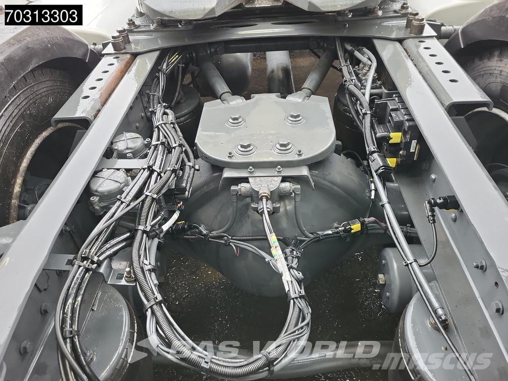 DAF XF 480 4X2 SC Mega 2xTanks وحدات الجر