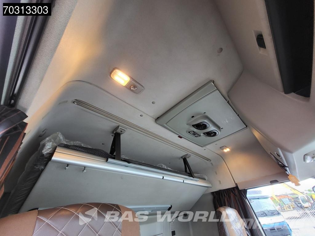 DAF XF 480 4X2 SC Mega 2xTanks وحدات الجر