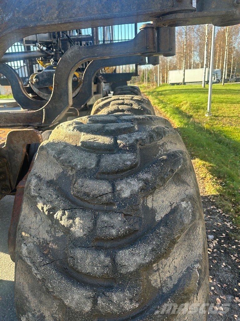 Ponsse Elephant شاحنات