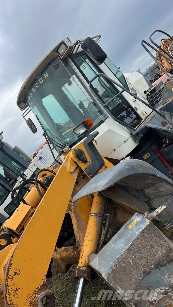 Liebherr L 514 Brate si cilindri
