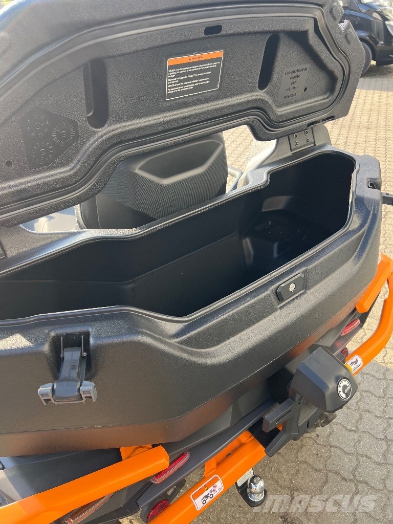 Can-am Outlander MAX XT-P 1000 V-Twin Квадроциклы