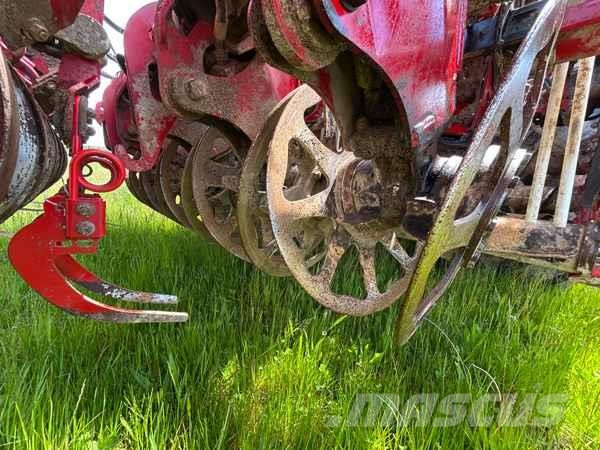 Grimme REXOR 630 / 830 / 930 ماكينات زراعية - غير ذلك