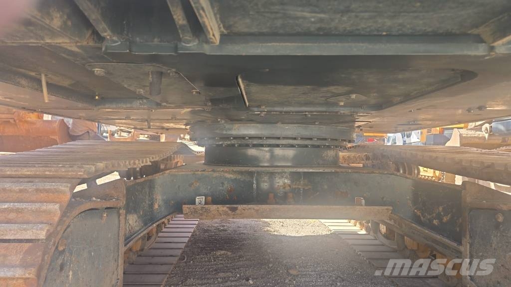 Hyundai HX140L Escavadeiras de esteiras