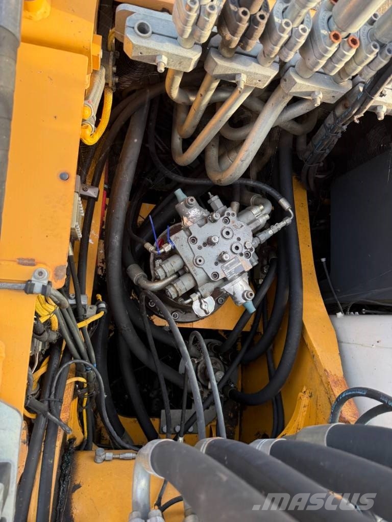 Liebherr R 914 C HD S L Litronic Roomikekskavaatorid