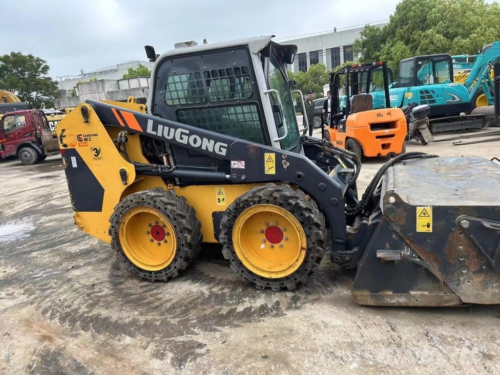 LiuGong 375B Kompaktlastare