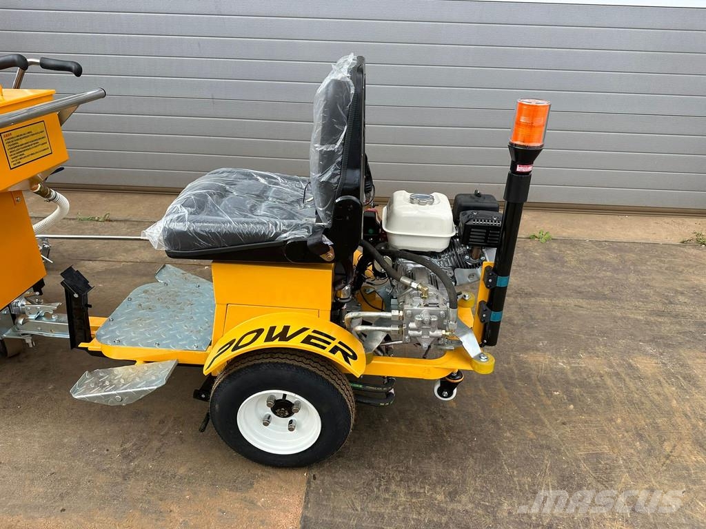 Giga Power 860 Road Marking Machine Sõiduautod