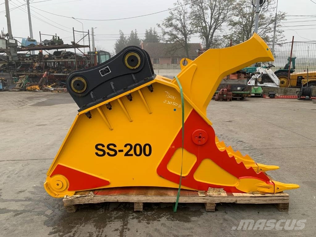 KBKC SS200 Grapples