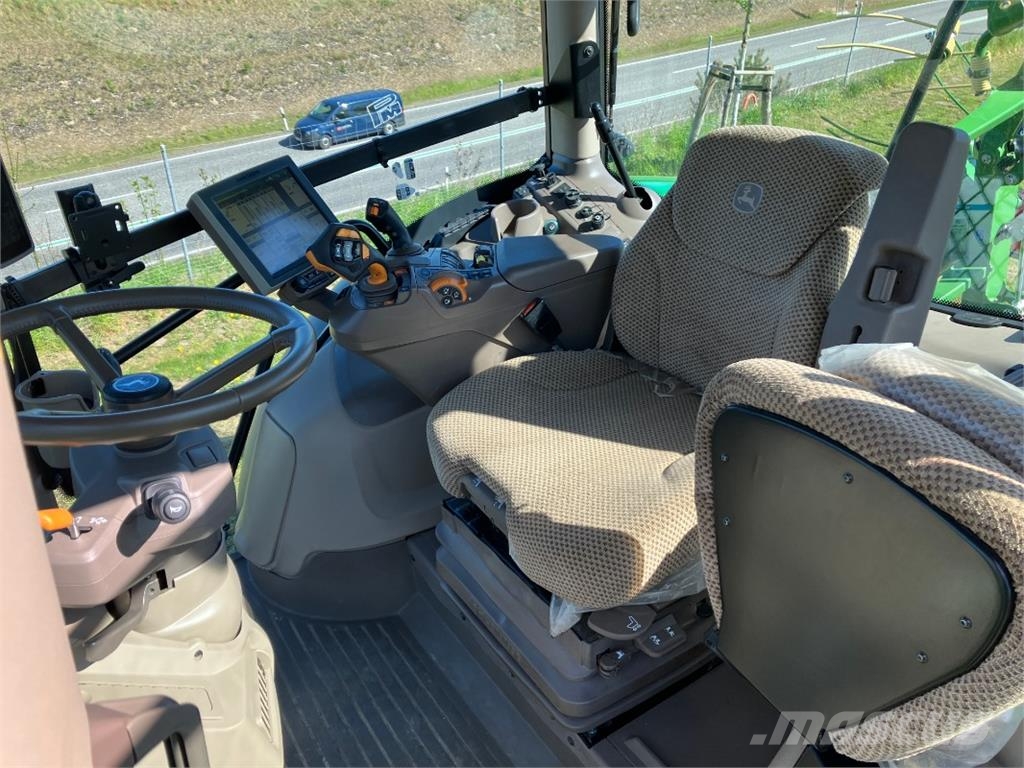 John Deere 6R 130 Tractors