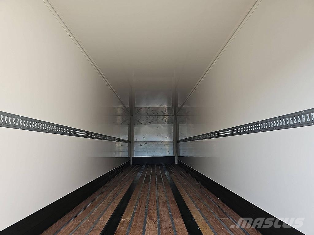  SYSTEM TRAILERS TFSH09 TRi Box semi-trailers