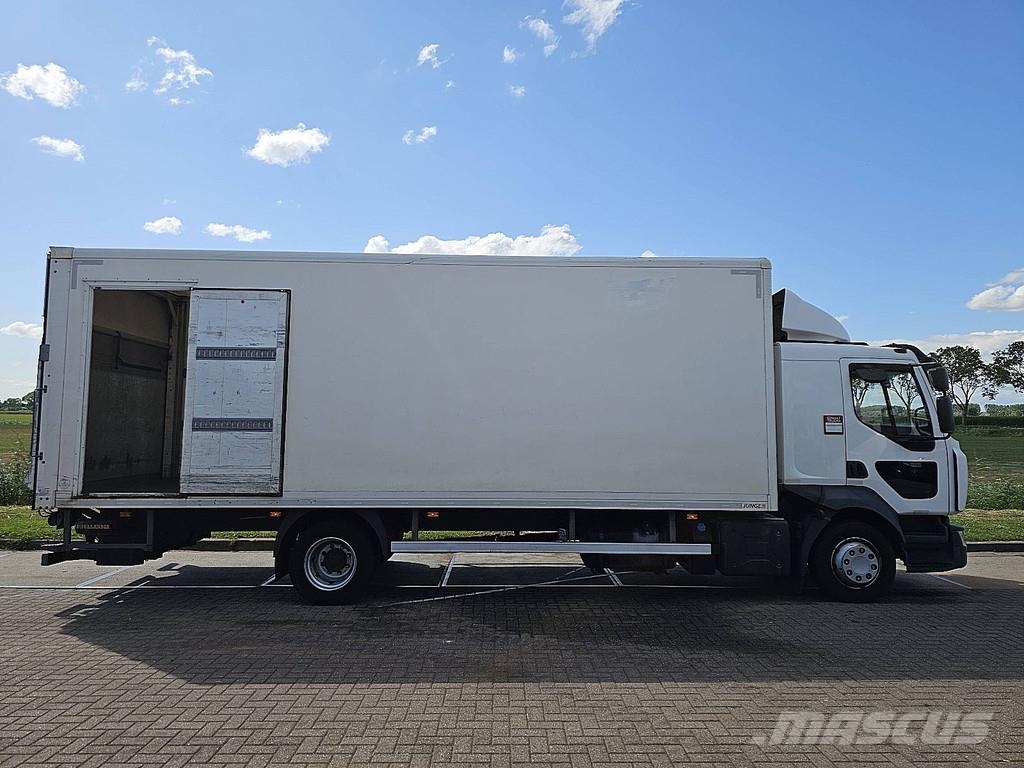 Renault D 220 Camiones caja cerrada