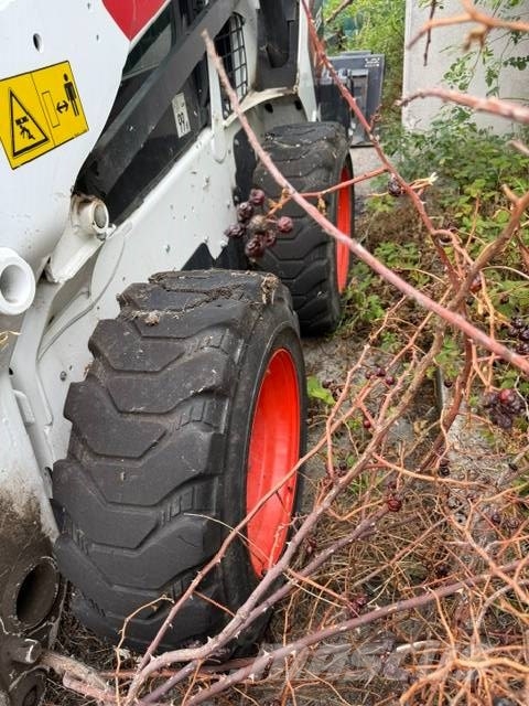Bobcat S 530 Skid steer loaders