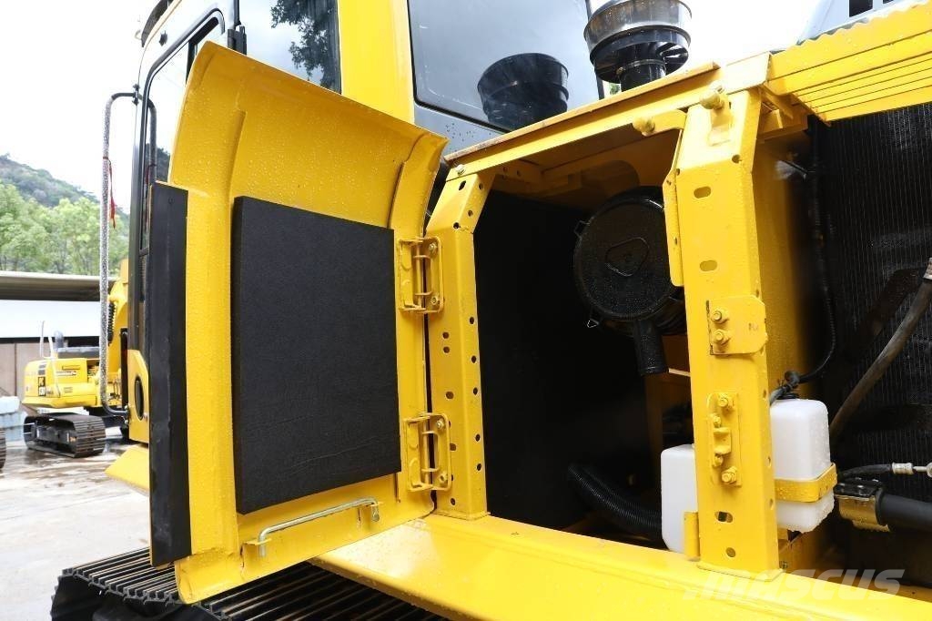 Komatsu PC 200-8 Minigraafmachines < 7t