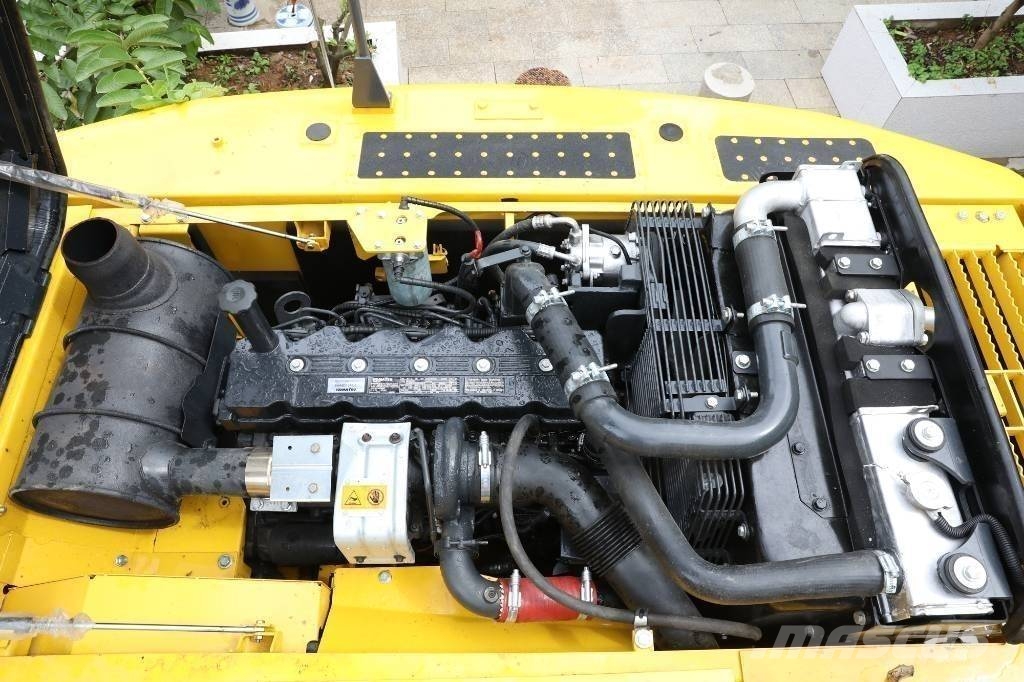 Komatsu PC 200-8 Minigraafmachines < 7t