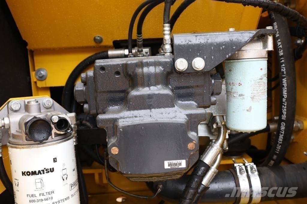 Komatsu PC 200-8 Minigraafmachines < 7t