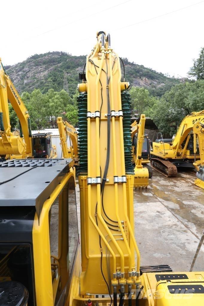 Komatsu PC 200-8 Minigraafmachines < 7t