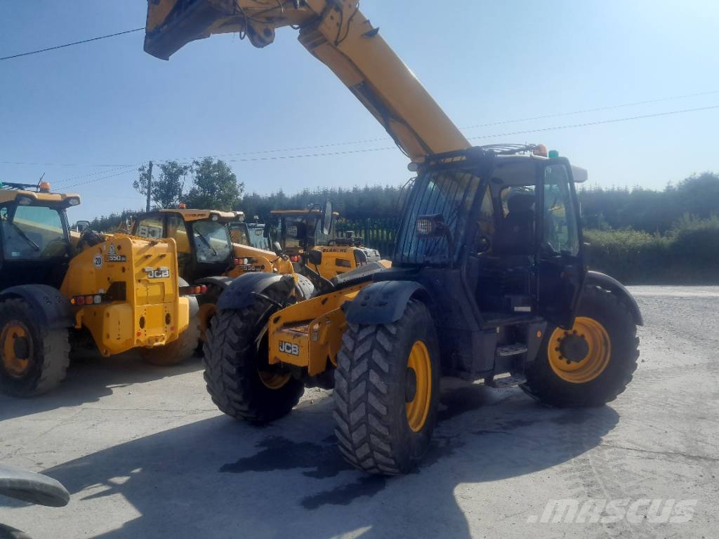 JCB 560-80 مناولات متداخلة