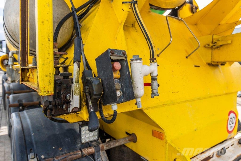 De Buf BETON MIXER/MALAXEUR/MISCHER 12M3 Kitos puspriekabės