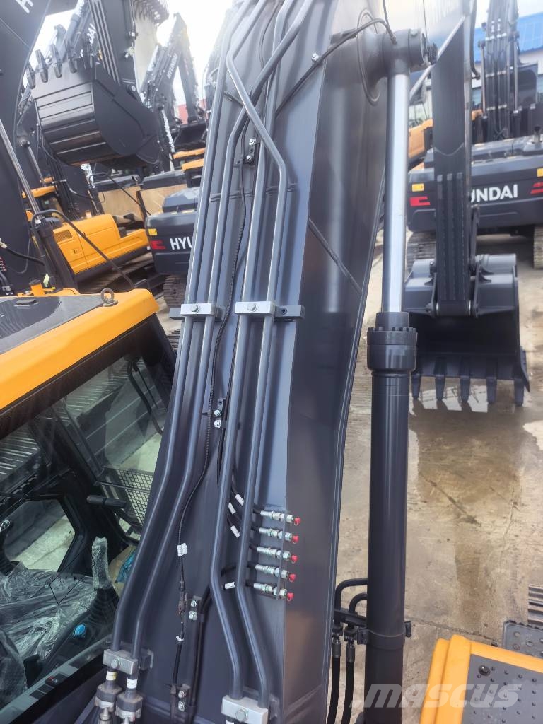 Hyundai HX225L PRO Raupenbagger