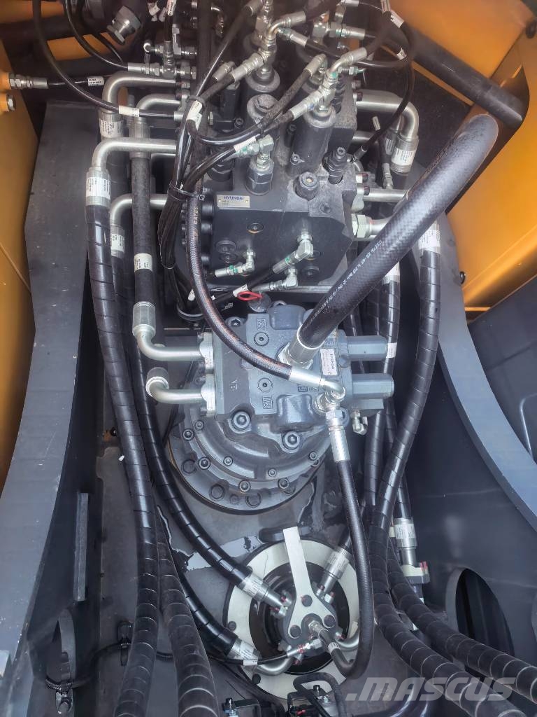 Hyundai HX225L PRO Raupenbagger